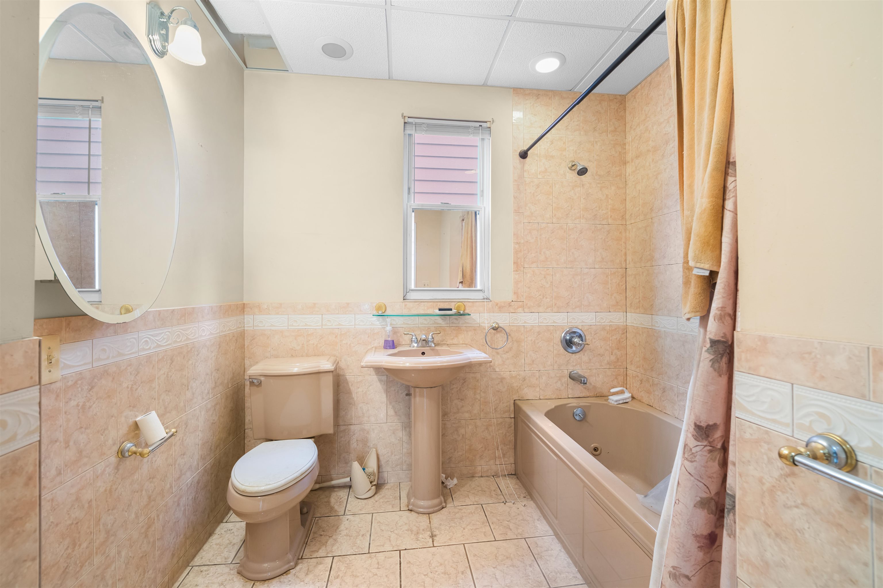 154 West 33rd Street Bayonne, NJ 07002 - Photo 27 of 40