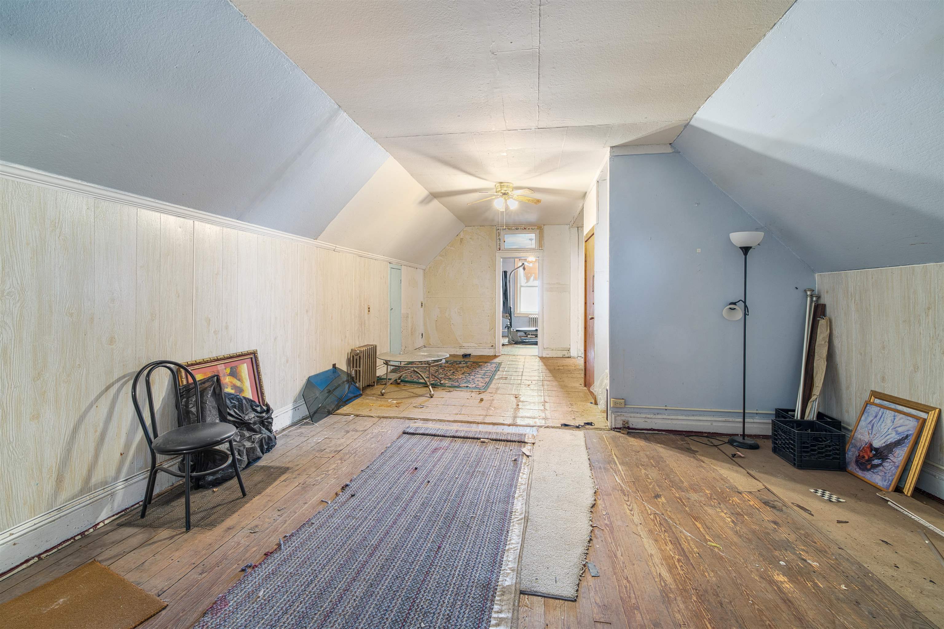 154 West 33rd Street Bayonne, NJ 07002 - Photo 3 of 40