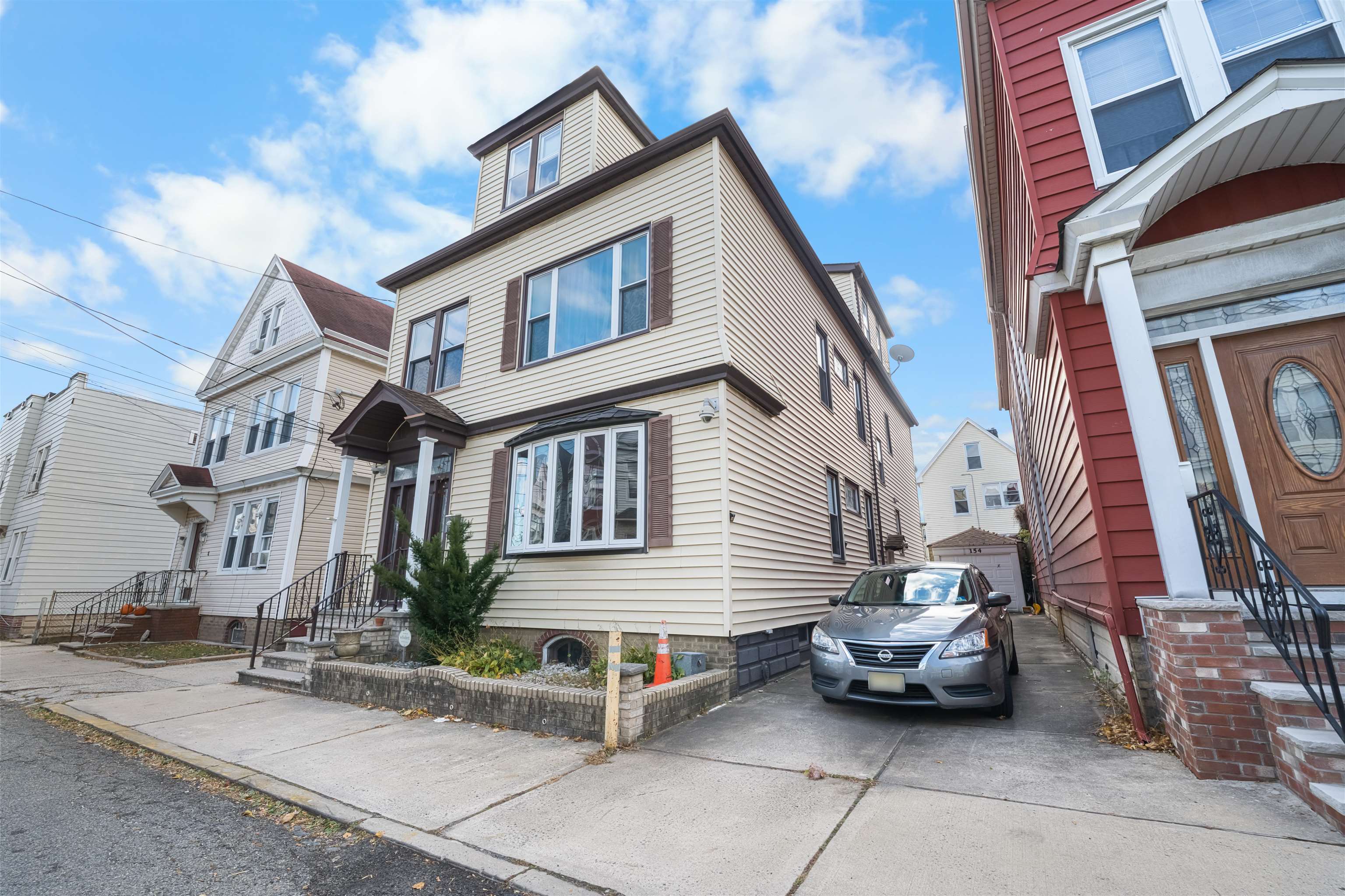 154 West 33rd Street Bayonne, NJ 07002 - Photo 34 of 40