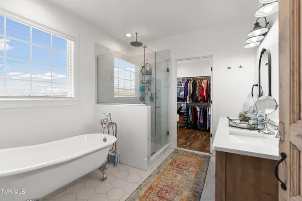 $1,800,000 | 811 Grassy Creek Road, Greeneville, TN 37743