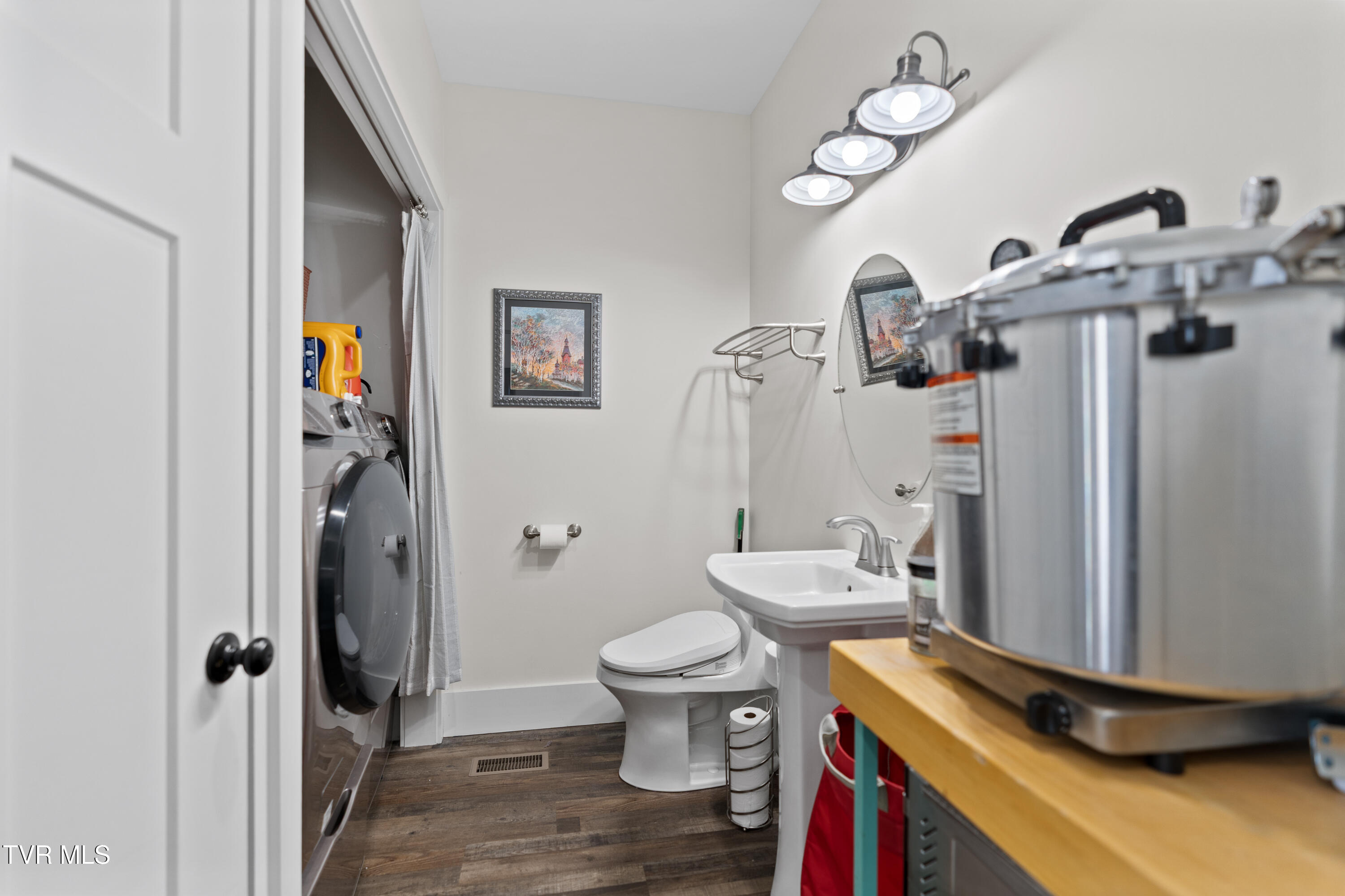 811 Grassy Creek Road Greeneville, TN 37743 - Photo 24 of 101 DSC09131