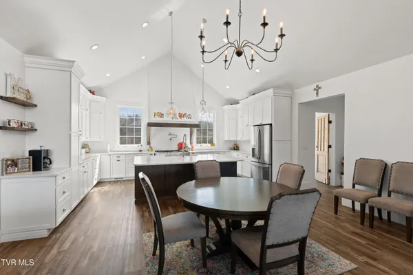 $1,800,000 | 811 Grassy Creek Road, Greeneville, TN 37743