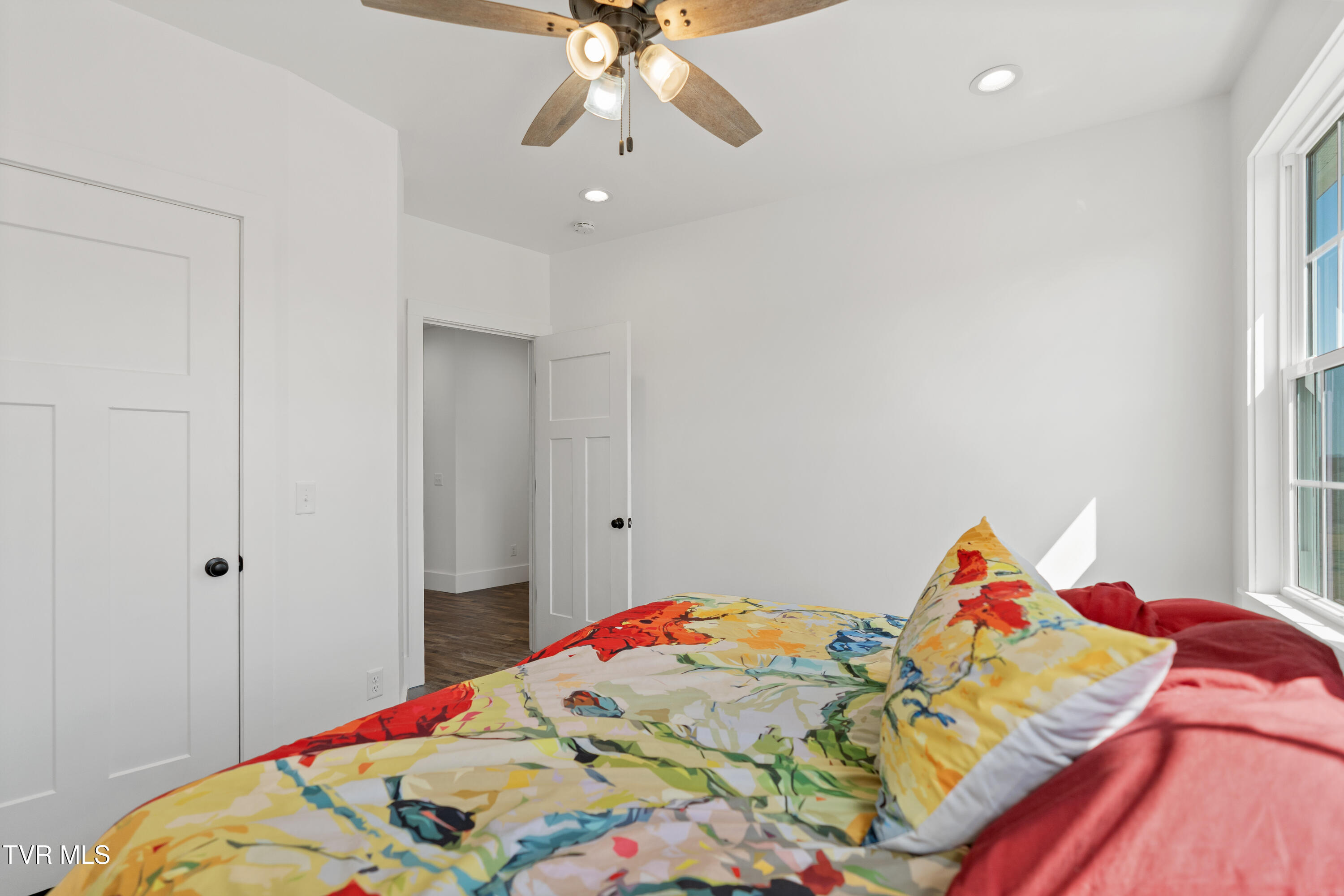 811 Grassy Creek Road Greeneville, TN 37743 - Photo 60 of 101 DSC09212