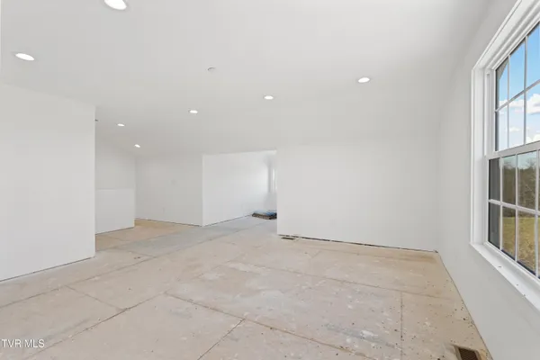 $1,800,000 | 811 Grassy Creek Road, Greeneville, TN 37743