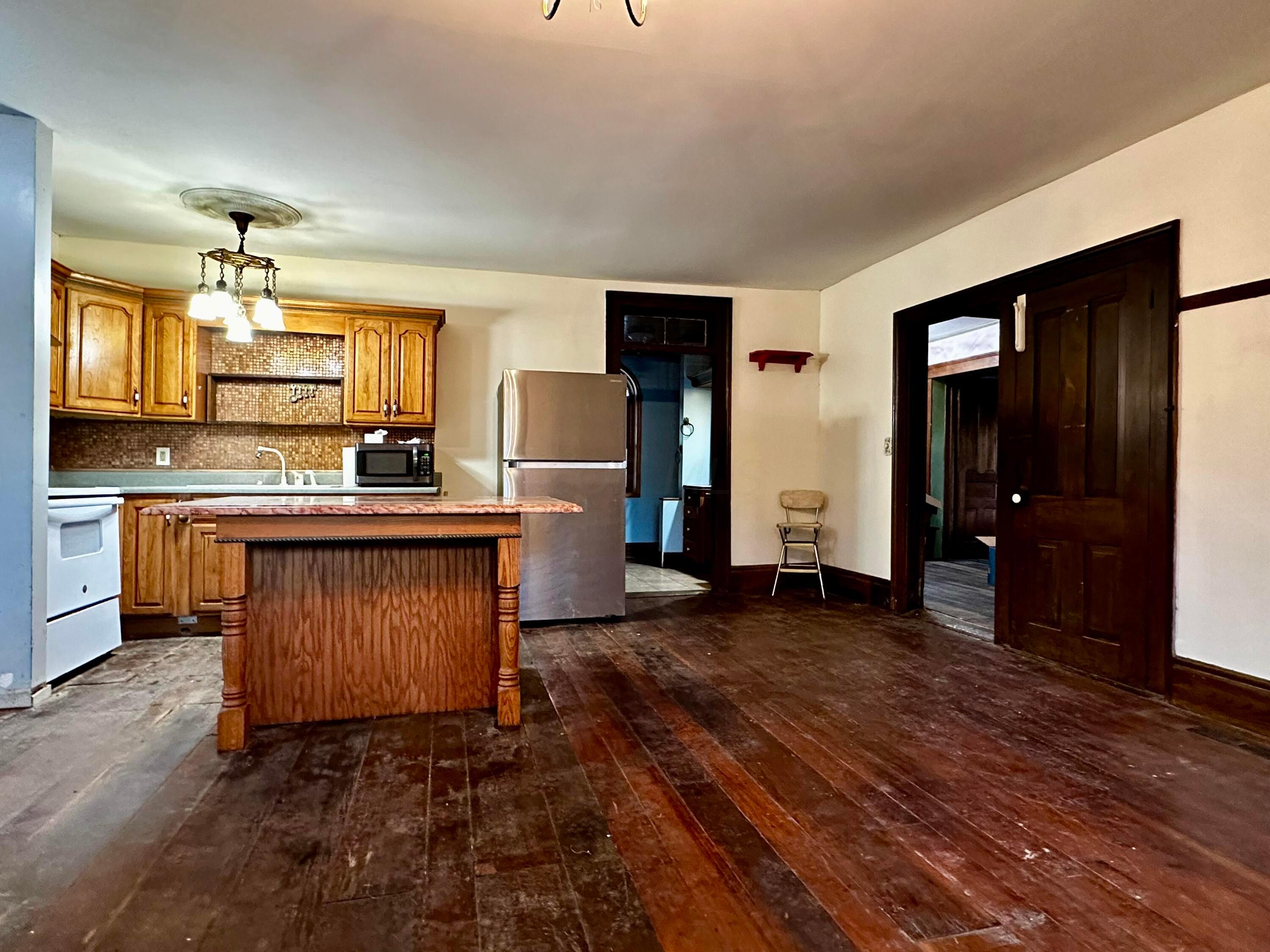 4573 Newark Road Utica, OH 43080 - Photo 25 of 46 Kitchen