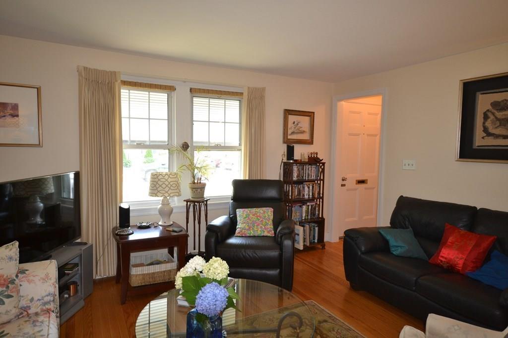 173 Powell Avenue Springfield, MA 01118 - Photo 6 of 39 Gallery Image 6