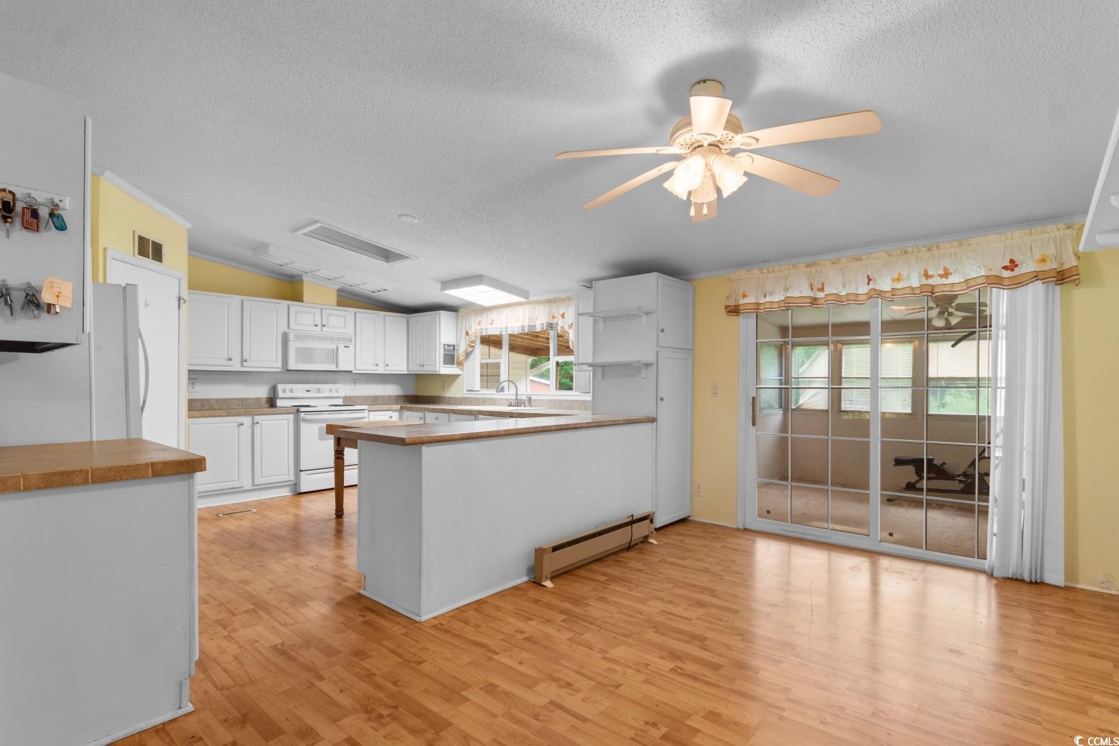 3585 Thomas Road Little River, SC 29566 - Photo 7 of 40 Gallery Image 7