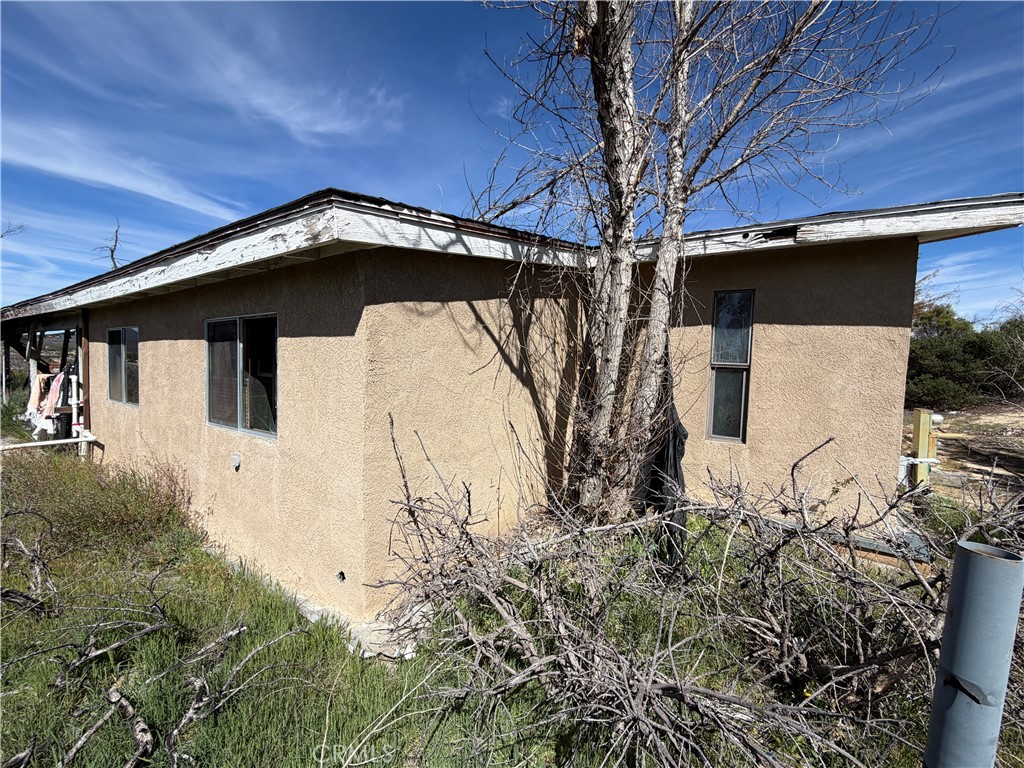 39175 Boulder Way Anza, CA 92539 - Photo 16 of 60 a view of a house with a yard
