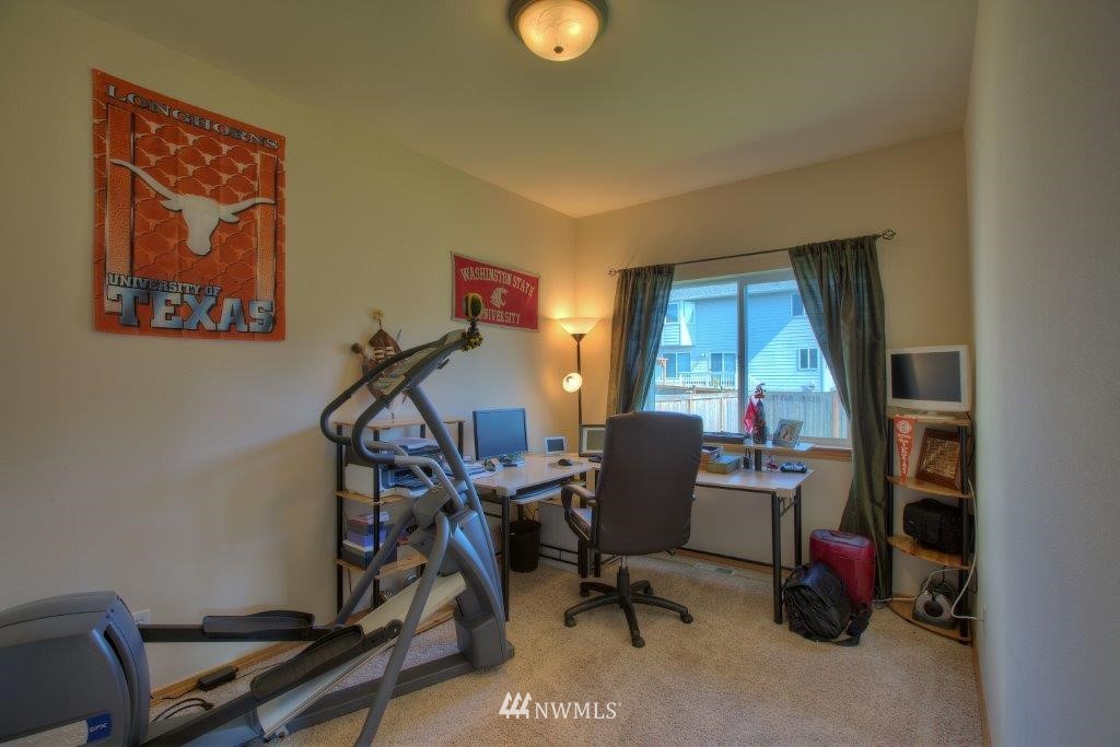 5140 Northeast 8th Street Renton, WA 98059 - Photo 9 of 17 Gallery Image 9