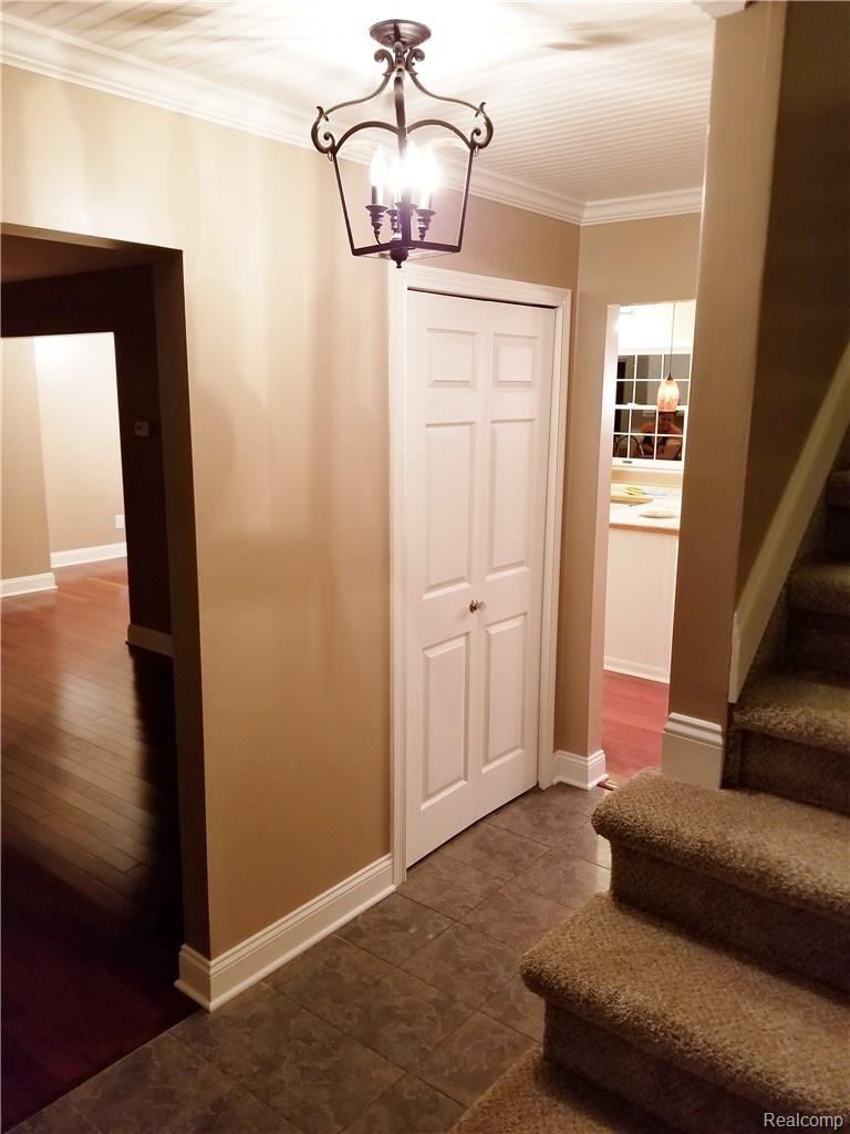 9090 West Sargent Road Fowlerville, MI 48836 - Photo 15 of 37 20170704_011929.jpg