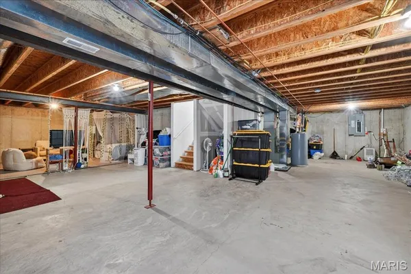 $375,000 | 605 Janet Court, New Baden, IL 62265