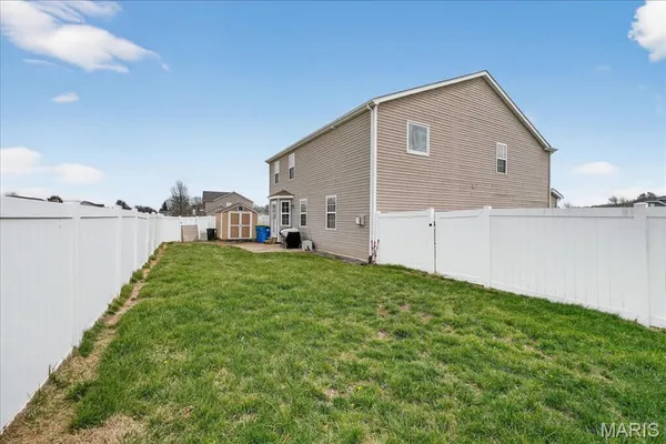 $375,000 | 605 Janet Court, New Baden, IL 62265