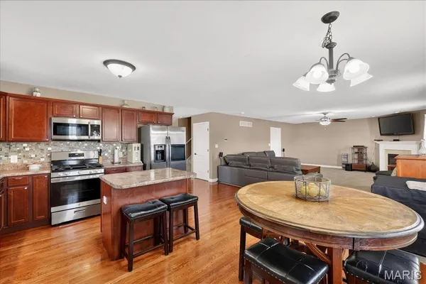 $375,000 | 605 Janet Court, New Baden, IL 62265