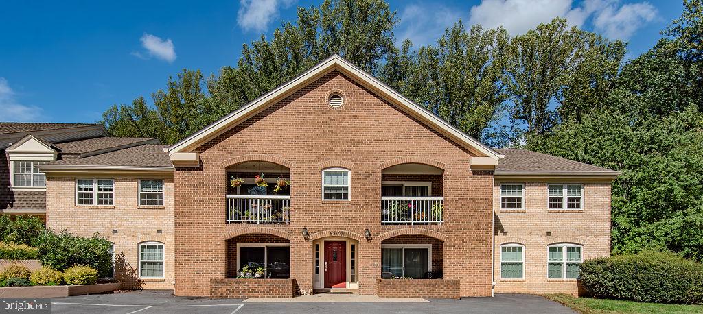 5809 Cove Landing Road, Unit 203 Burke, VA 22015 - Photo 36 of 38 Gallery Image 36