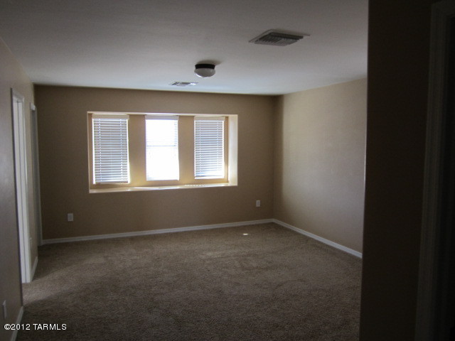 7025 South Spring Beauty Way Tucson, AZ 85756 - Photo 16 of 23