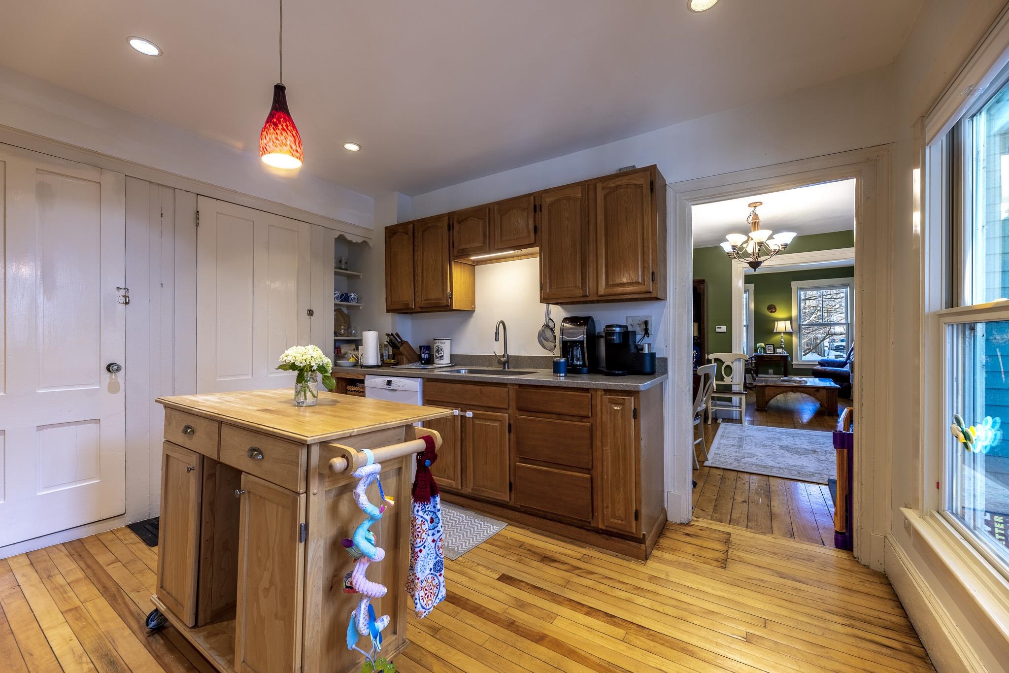 7 Abbott Street Lebanon, NH 03766 - Photo 33 of 34