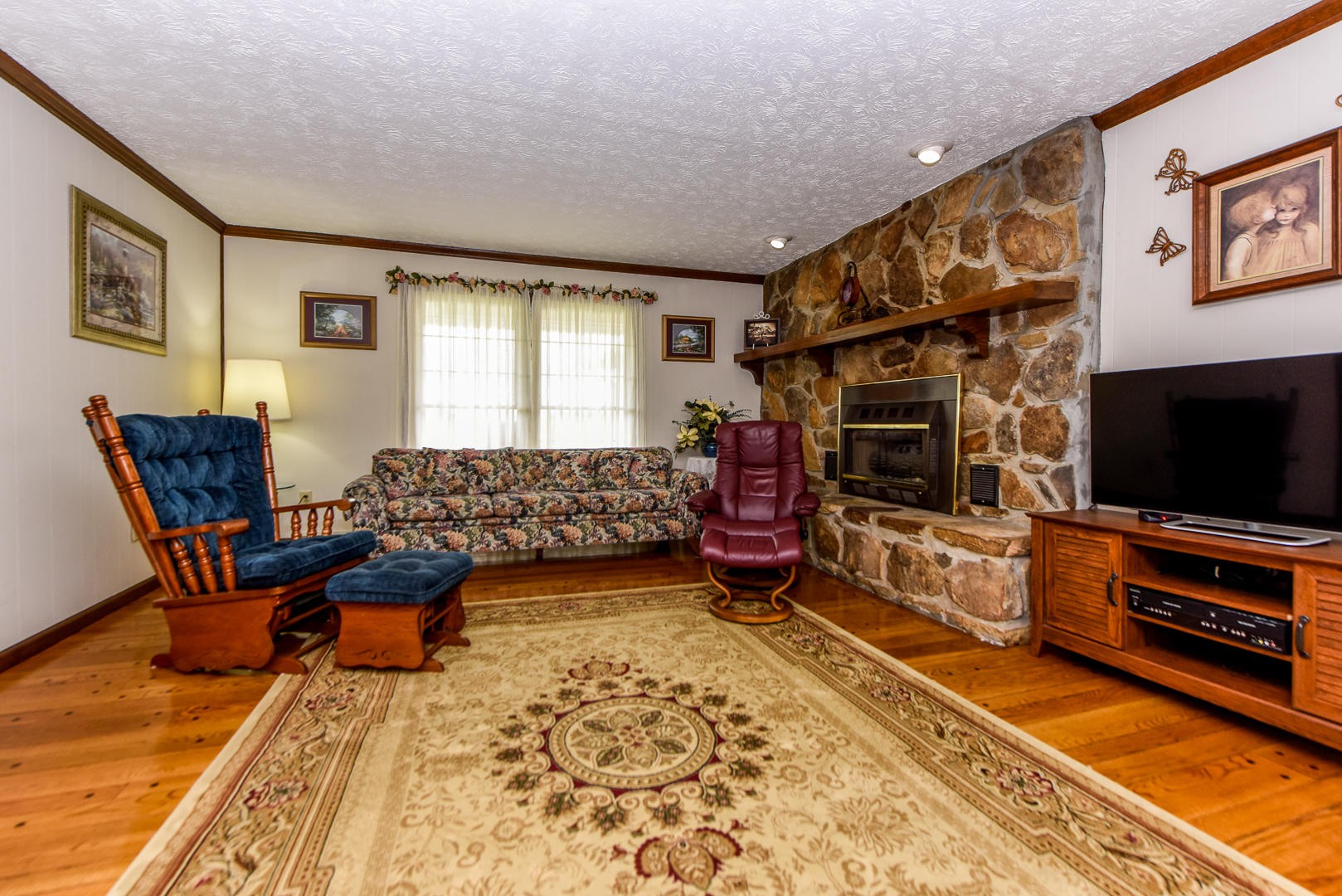 137 Cold Stream Farm Road Madisonville, TN 37354 - Photo 6 of 40 Gallery Image 6