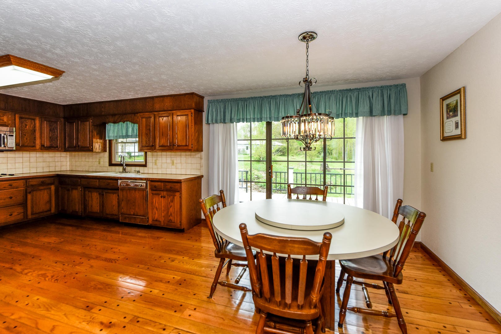 137 Cold Stream Farm Road Madisonville, TN 37354 - Photo 10 of 40 Gallery Image 10