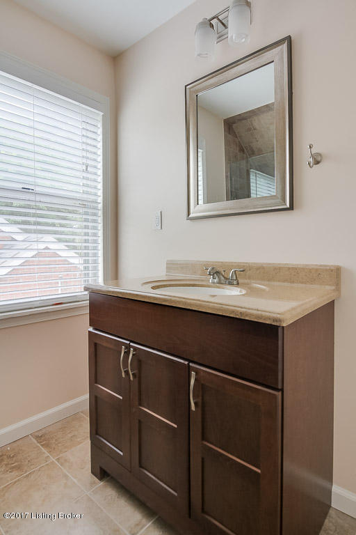 212 Ridgeway Avenue Louisville, KY 40207 - Photo 26 of 35 Master Bathroom