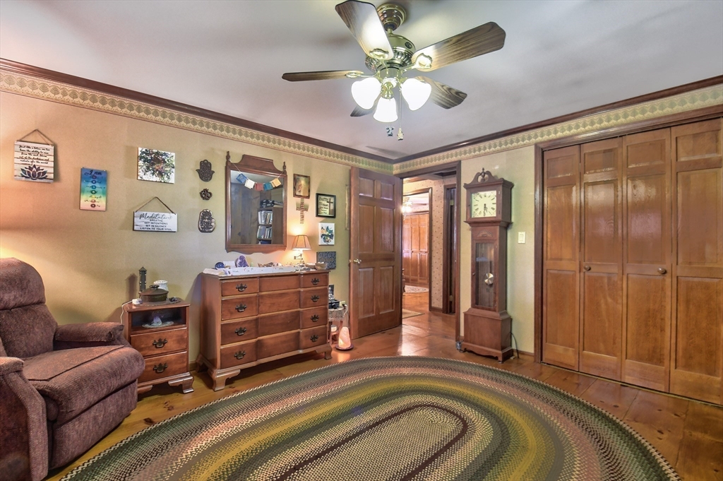 334 High Street Gardner, MA 01440 - Photo 20 of 31