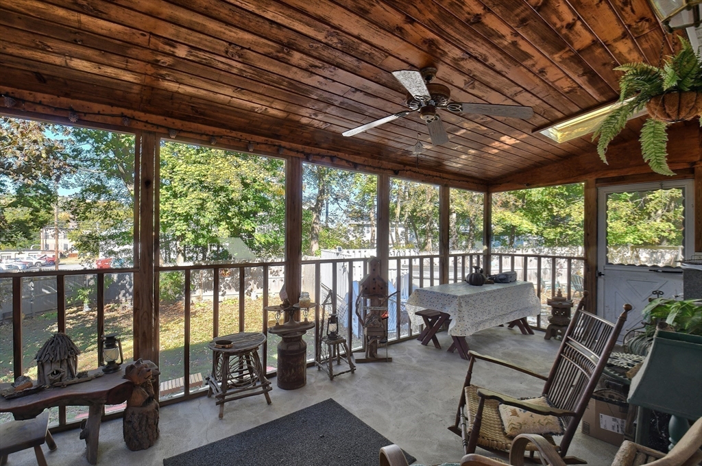 334 High Street Gardner, MA 01440 - Photo 22 of 31