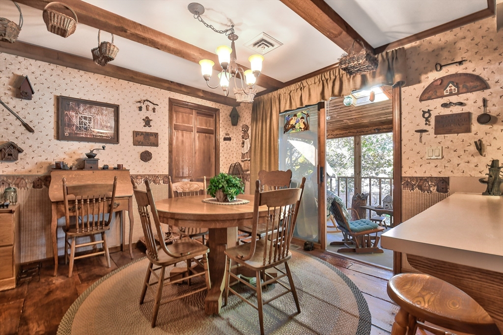 334 High Street Gardner, MA 01440 - Photo 9 of 31