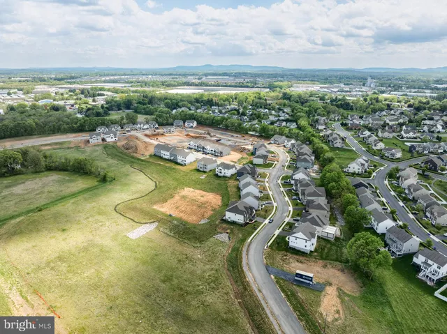 $694,140 | 101 Willard Way, Unit HAWTHORNE, Mechanicsburg, PA 17050