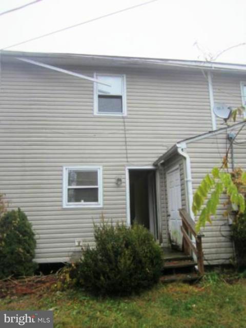 303 Brunswick Road Stephens City, VA 22655 - Photo 4 of 11 Interior (General)