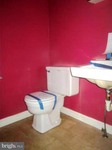 303 Brunswick Road Stephens City, VA 22655 - Photo 5 of 11 Interior (General)