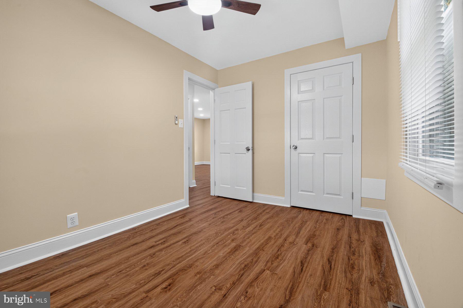 3439 Court Way Baltimore, MD 21222 - Photo 14 of 30