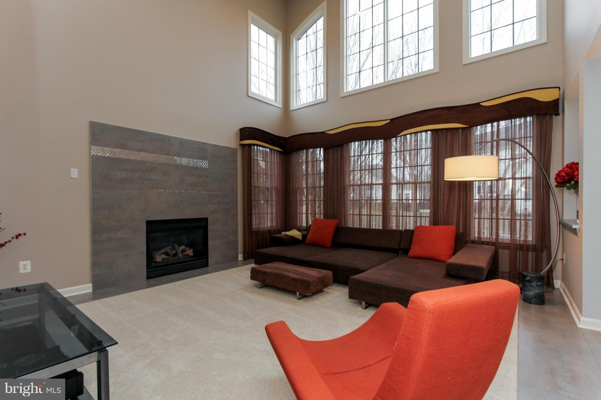 6823 Woolin Place Springfield, VA 22150 - Photo 12 of 27 Family Room