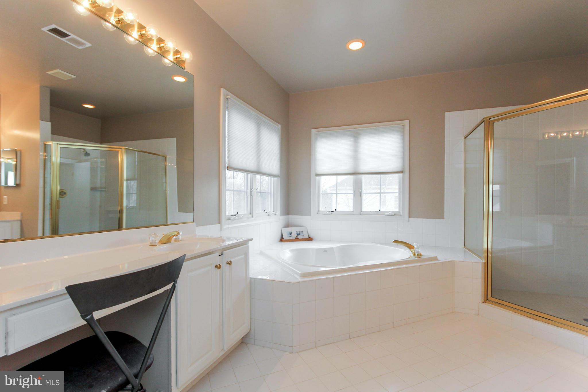 6823 Woolin Place Springfield, VA 22150 - Photo 15 of 27 Bath (Master)