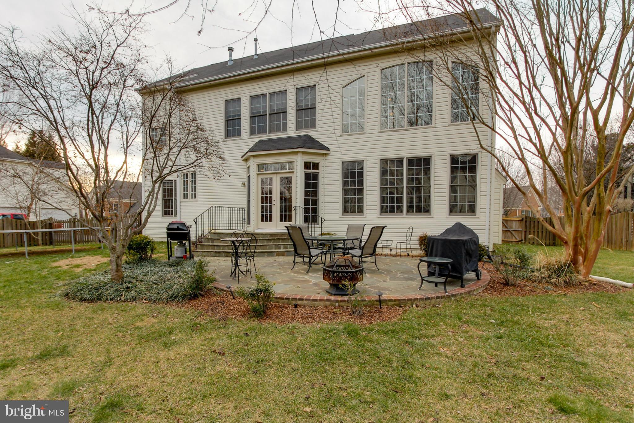 6823 Woolin Place Springfield, VA 22150 - Photo 26 of 27 Exterior (Rear)