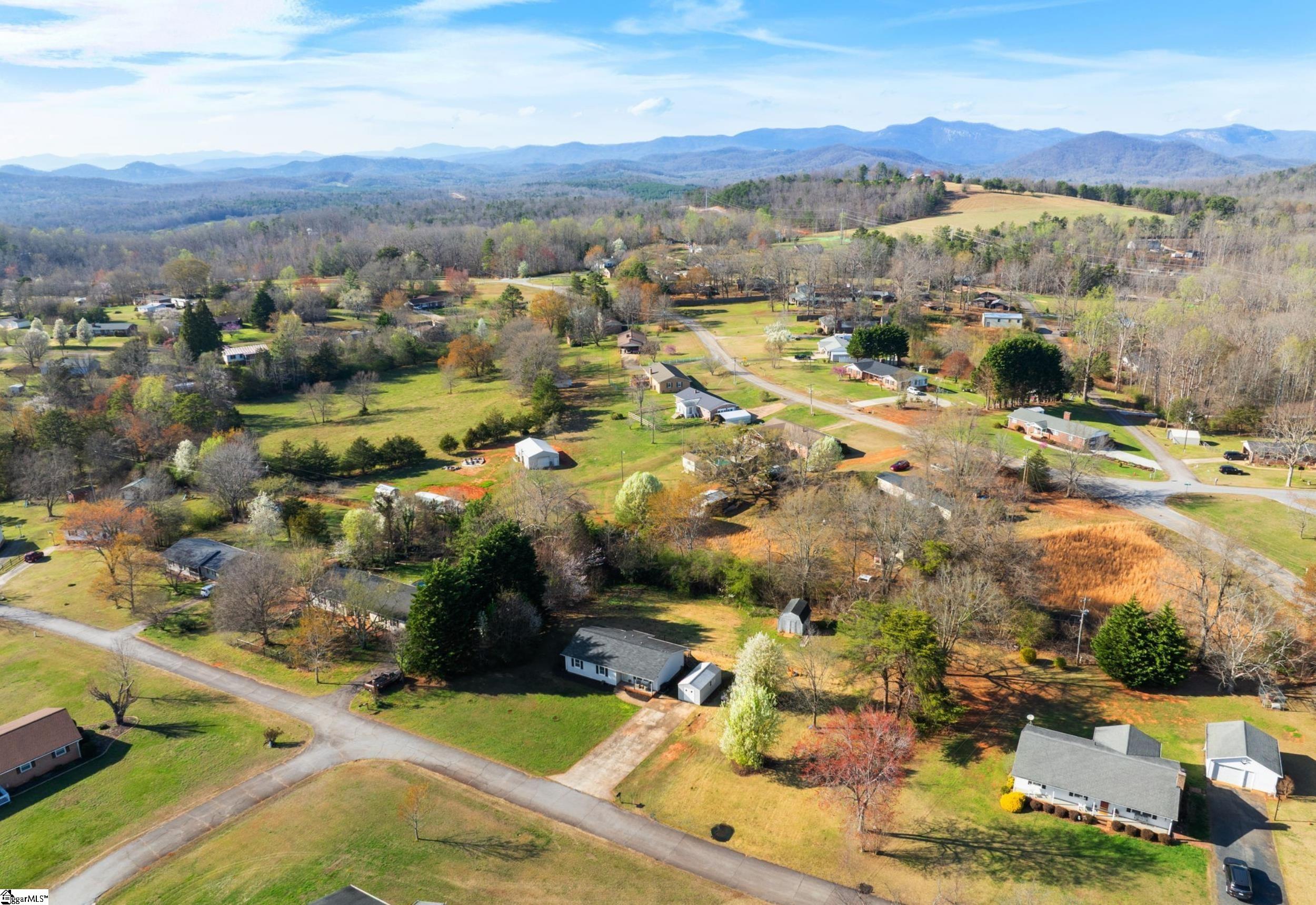 110 North Blue Ridge Circle Pickens, SC 29671 - Photo 28 of 32