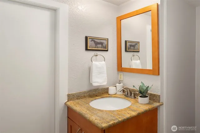 $569,950 | 10330 Southeast 6th Street, Unit A2, Bellevue, WA 98004