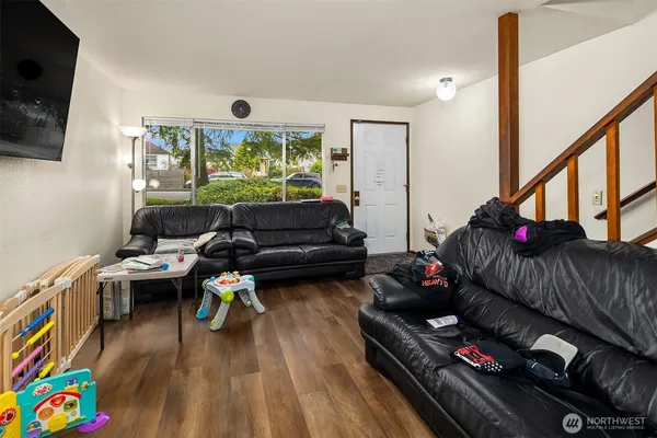 $595,000 | 1322 Maple Street, Everett, WA 98201