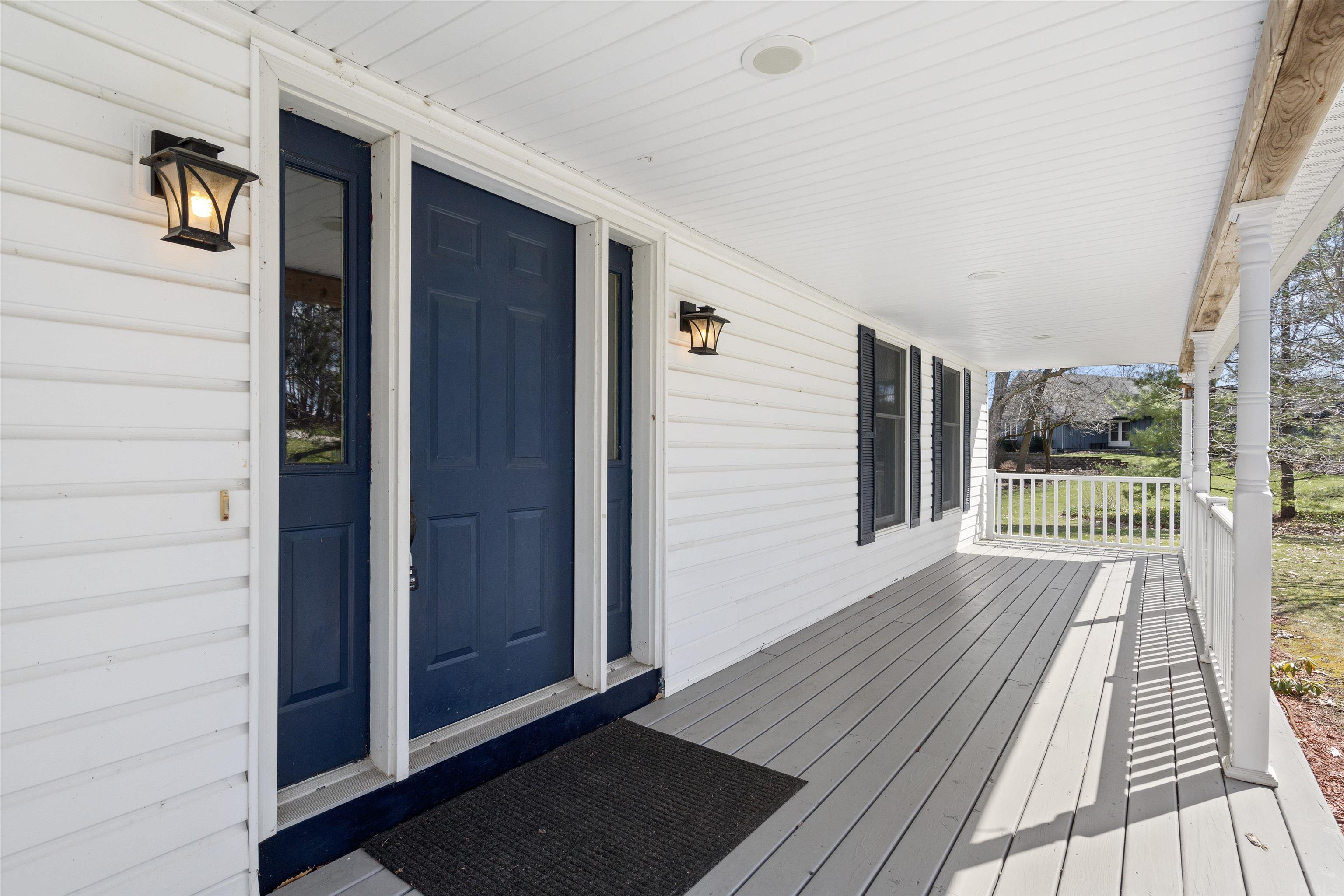 3050 South Trail Ridge Road Warsaw, IN 46580 - Photo 32 of 36 Gallery Image 32
