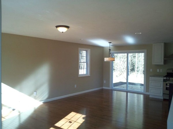 11 Blackmore Pond Road Wareham, MA 02576 - Photo 5 of 19