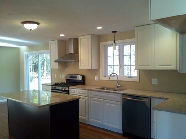 11 Blackmore Pond Road Wareham, MA 02576 - Photo 8 of 19
