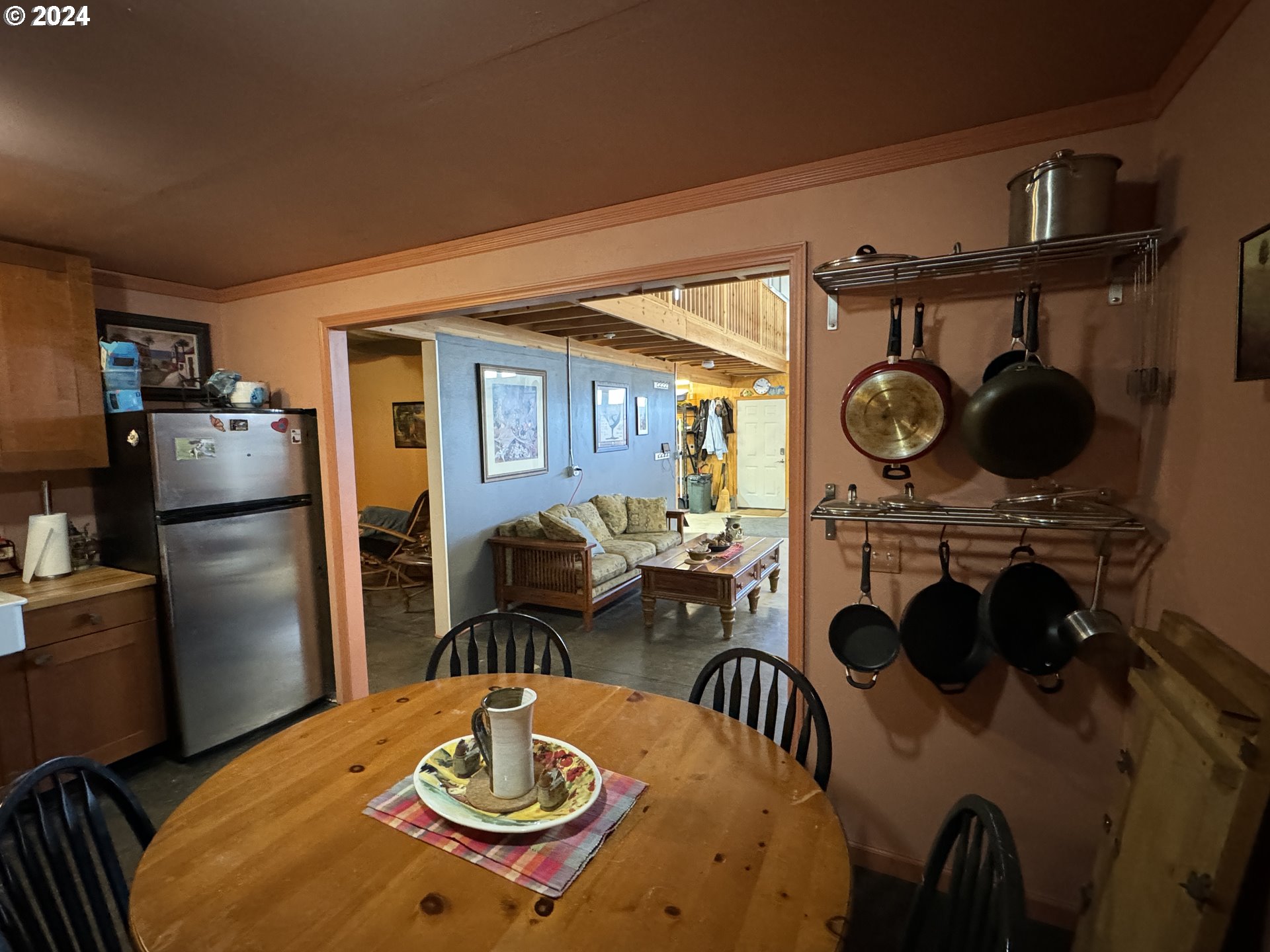 19 Newton Road Centerville, WA 98613 - Photo 18 of 48 a kitchen with a table and appliances