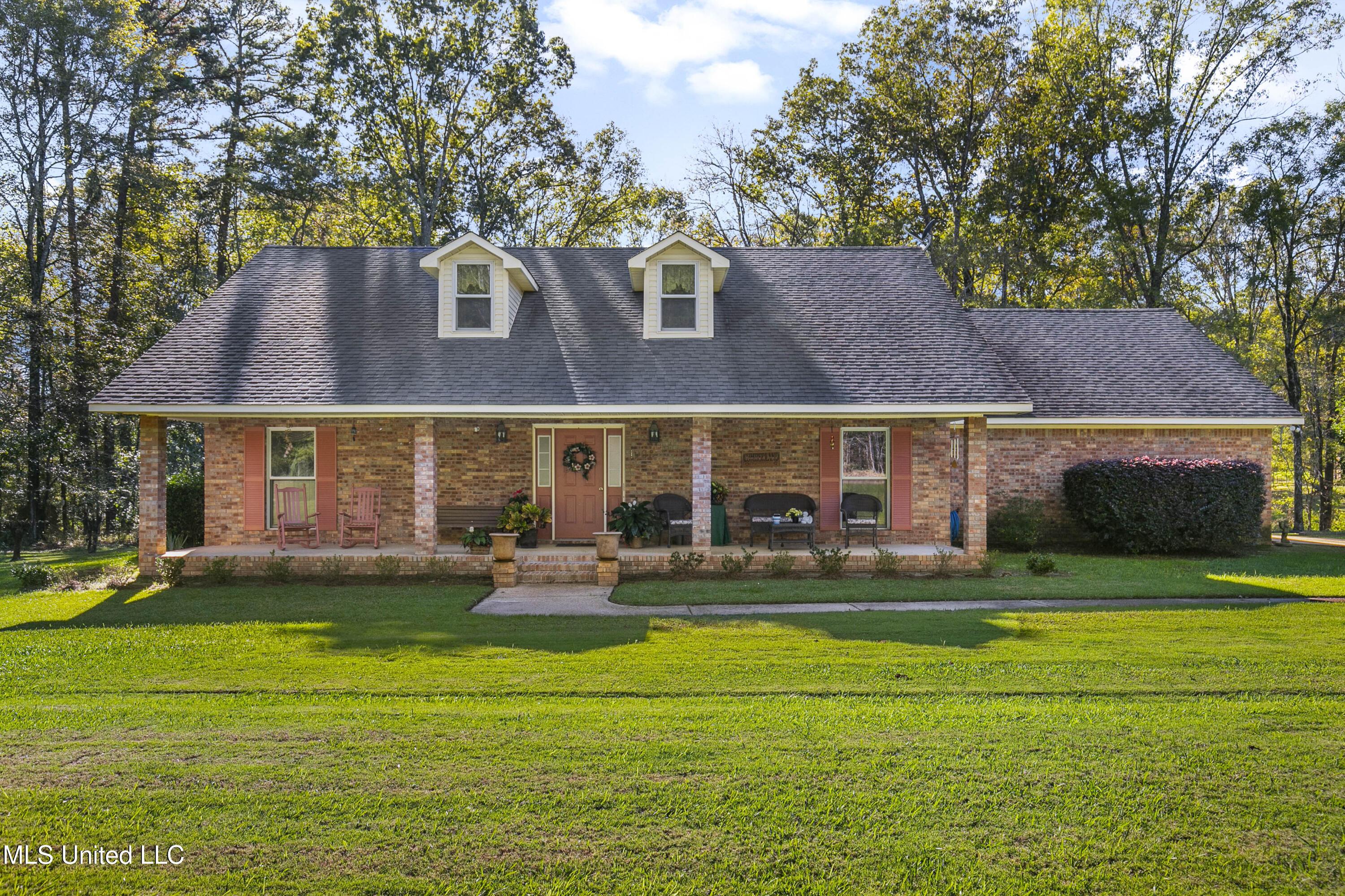1908 Timberlake Place Byram, MS 39272 - Photo 1 of 65 1908 Timber Lake-4
