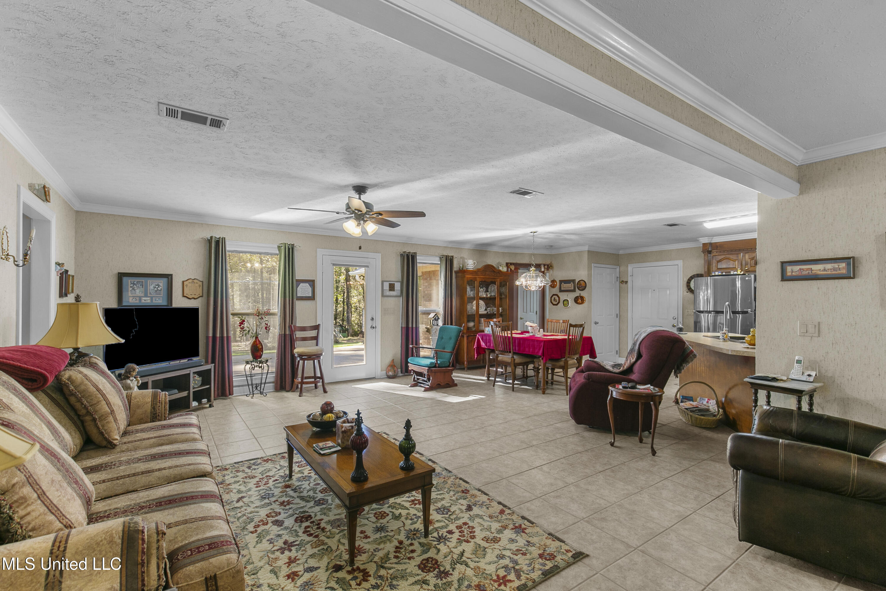 1908 Timberlake Place Byram, MS 39272 - Photo 17 of 65 1908 Timber Lake-18