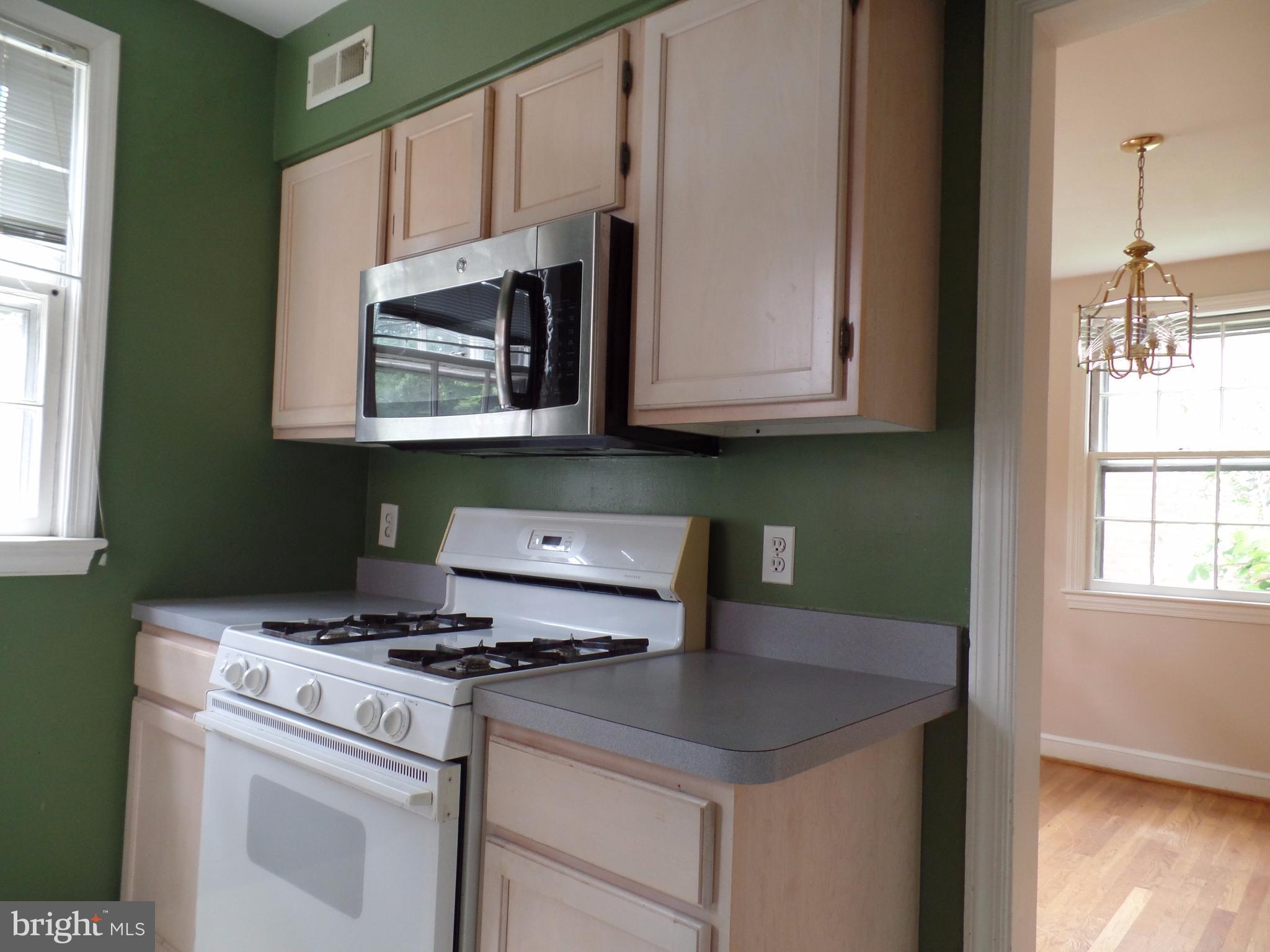 4632 Q Street Northwest Washington, DC 20007 - Photo 11 of 17 Kitchen