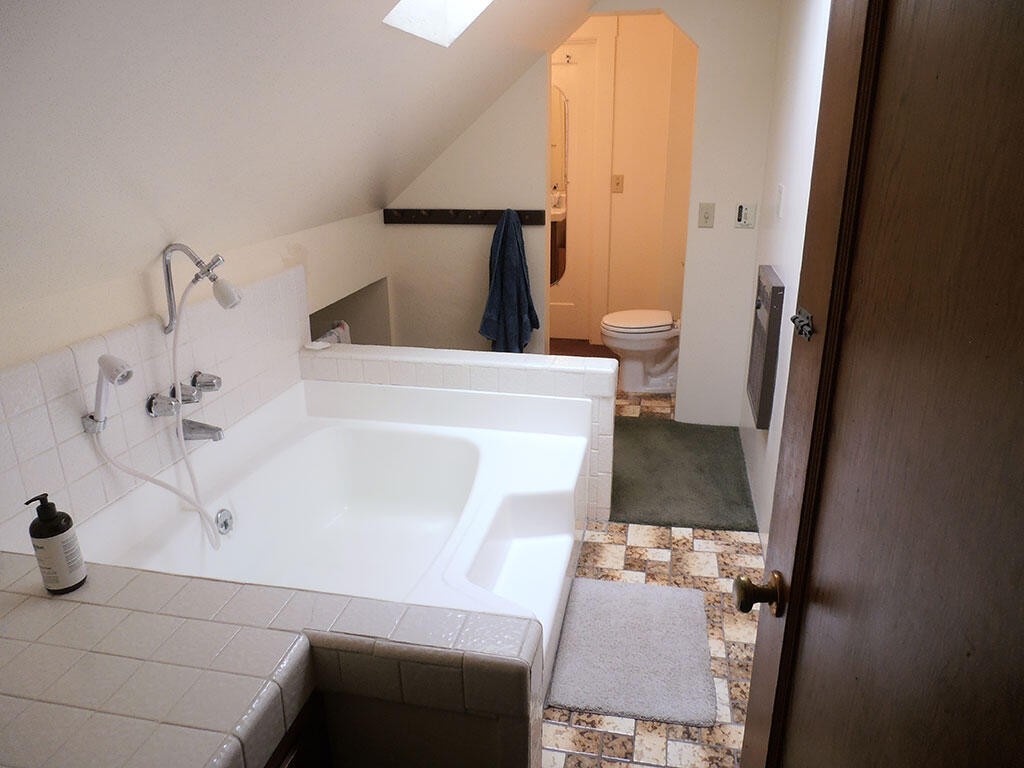 988 9th Street Arcata, CA 95521 - Photo 25 of 27 25