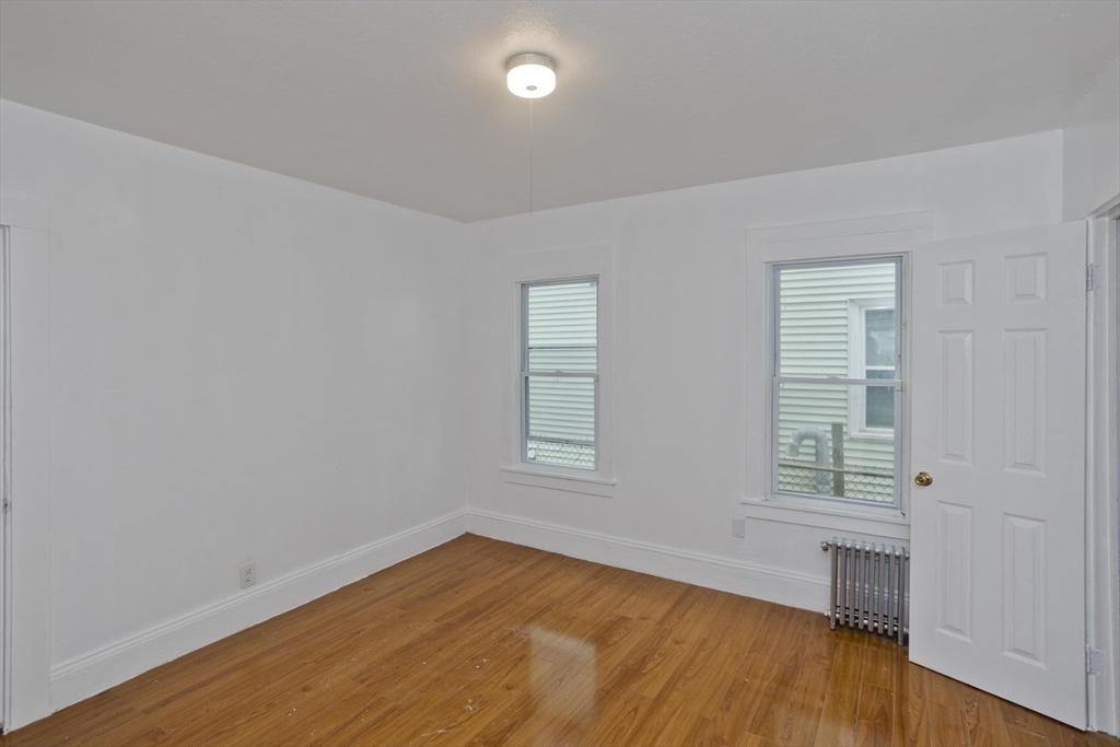 116-118 Massasoit Street Springfield, MA 01107 - Photo 28 of 32