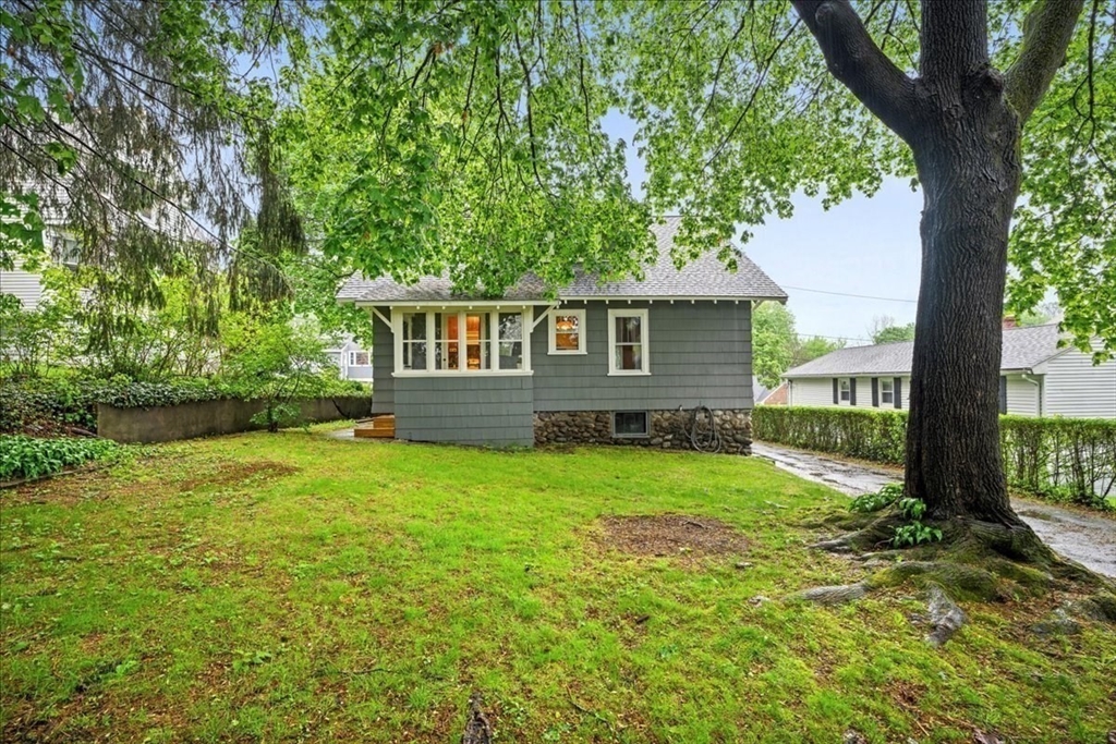 39 Kosta Street Worcester, MA 01607 - Photo 29 of 41 Gallery Image 29