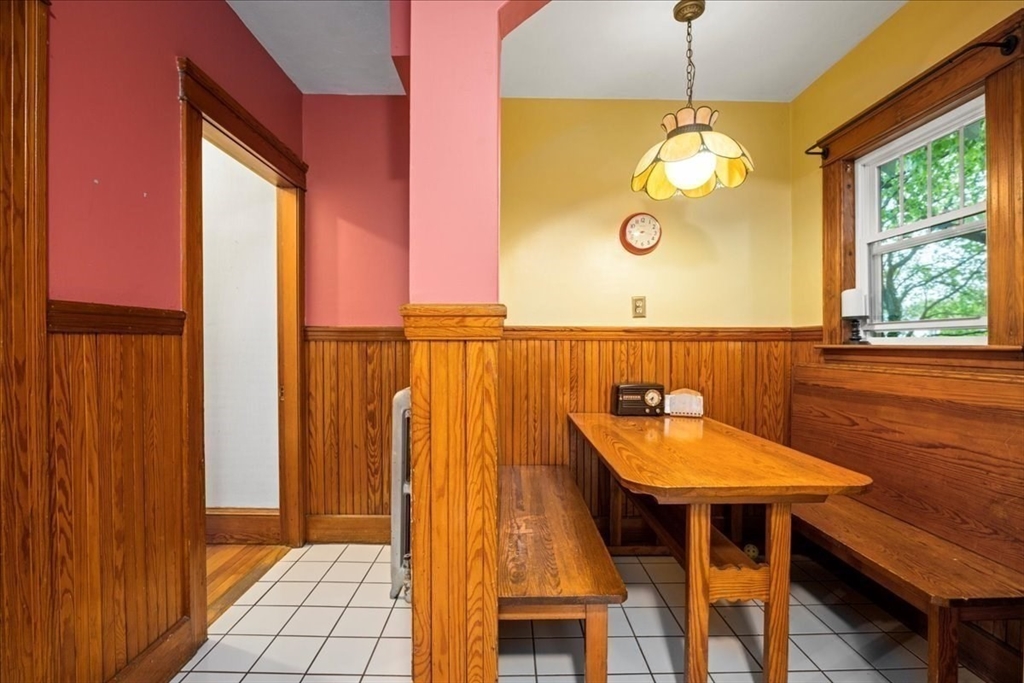 39 Kosta Street Worcester, MA 01607 - Photo 6 of 41 Gallery Image 6