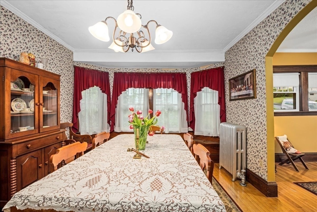 39 Kosta Street Worcester, MA 01607 - Photo 8 of 41 Gallery Image 8