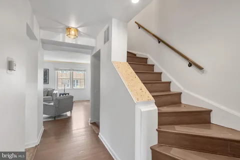 $899,999 | 7349 Eldorado Court, McLean, VA 22102