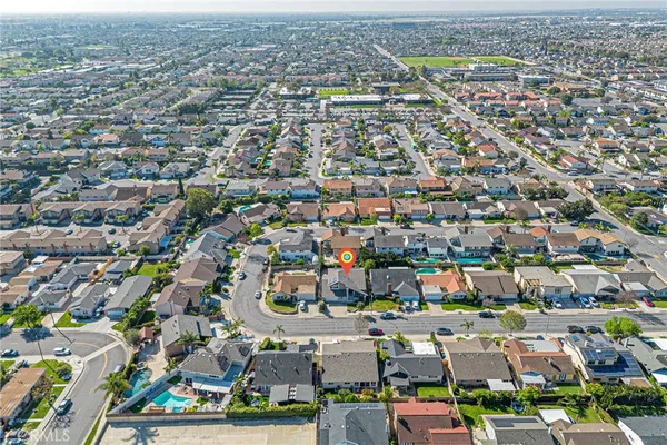 $1,550,000 | 5316 Vista Real, Cypress, CA 90630